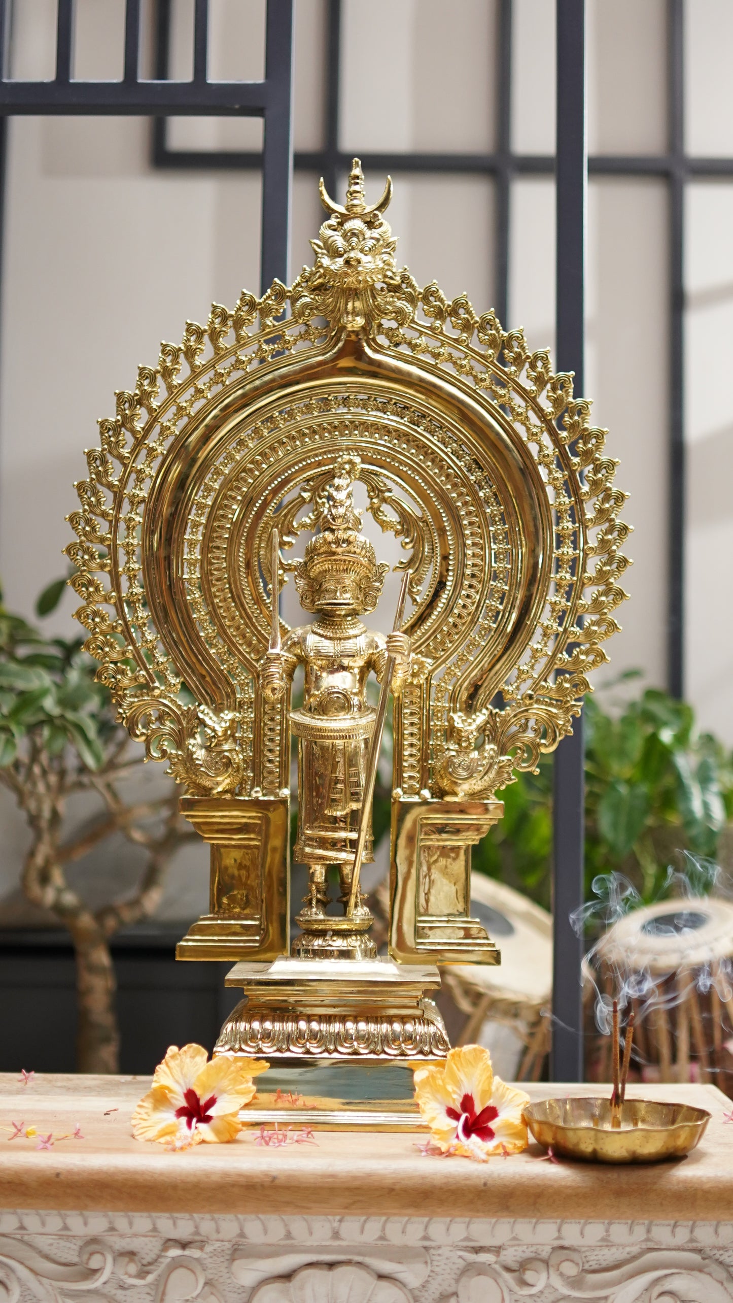 Sree Muthappan with Prabha Brass Idol - Large