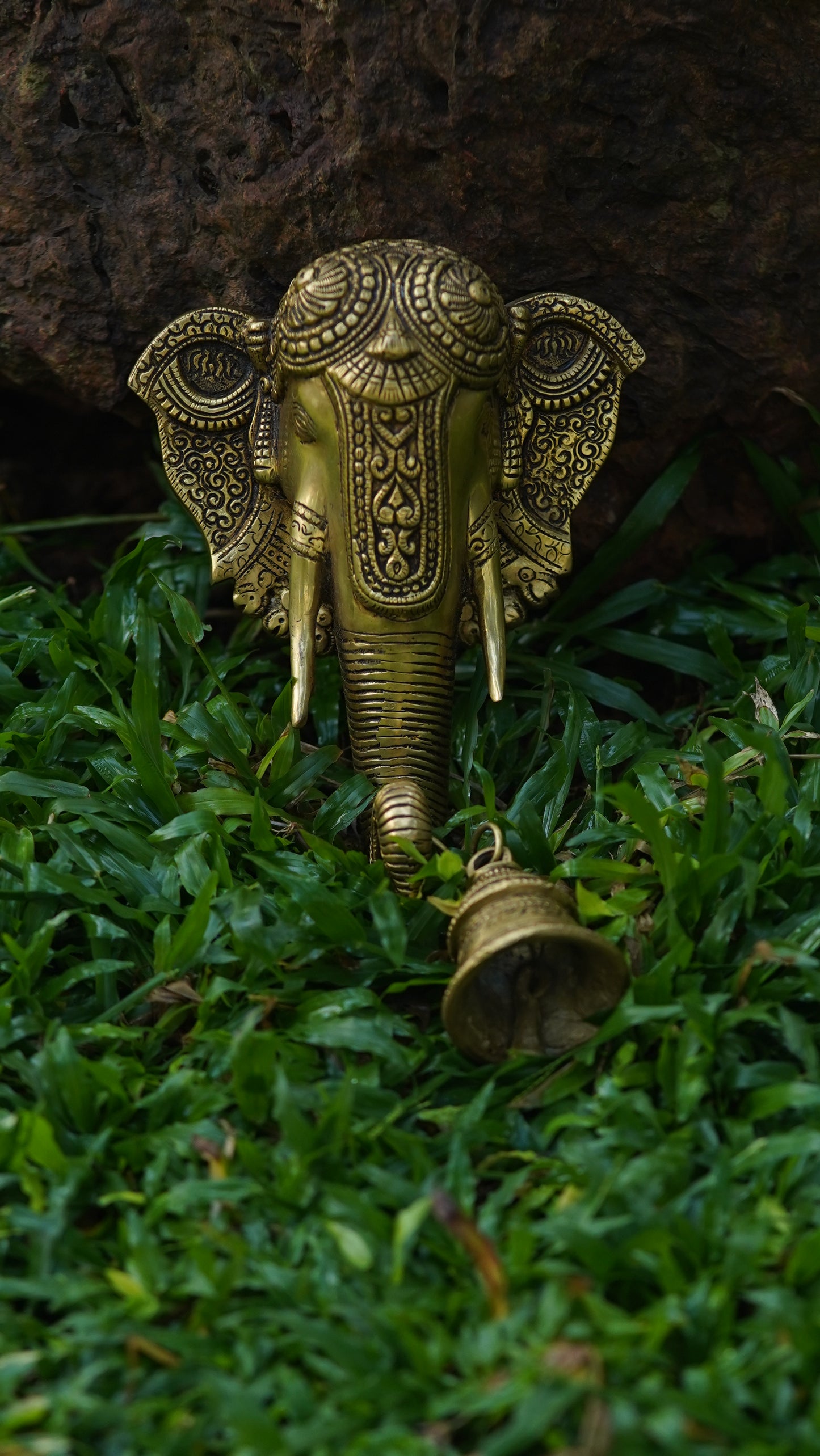 Wall hanging Elephant statue