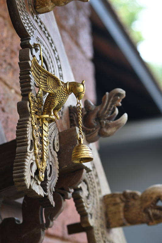 Parrot wall hanging decor