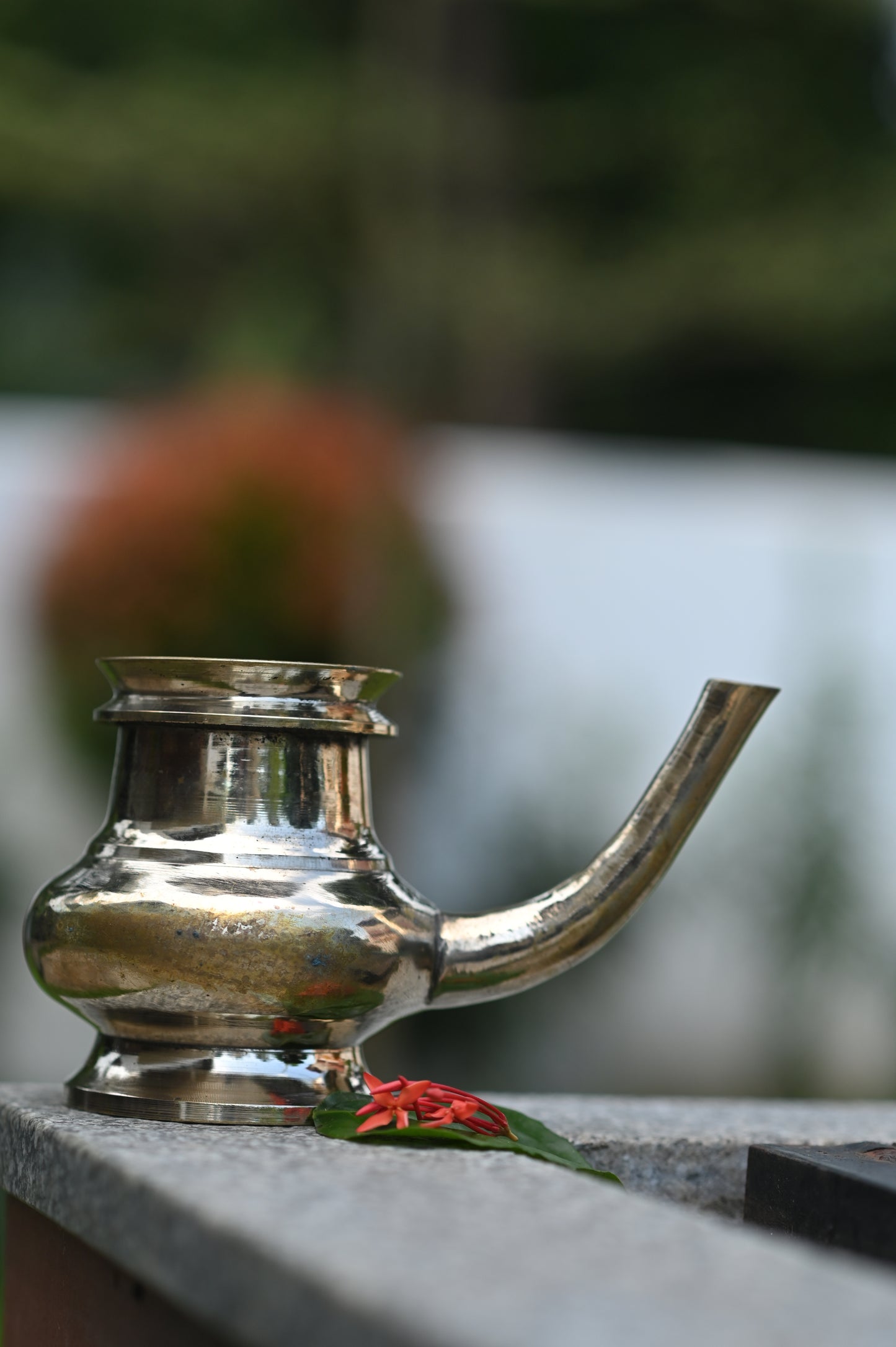 Kerala Bronze Kindi - Medium