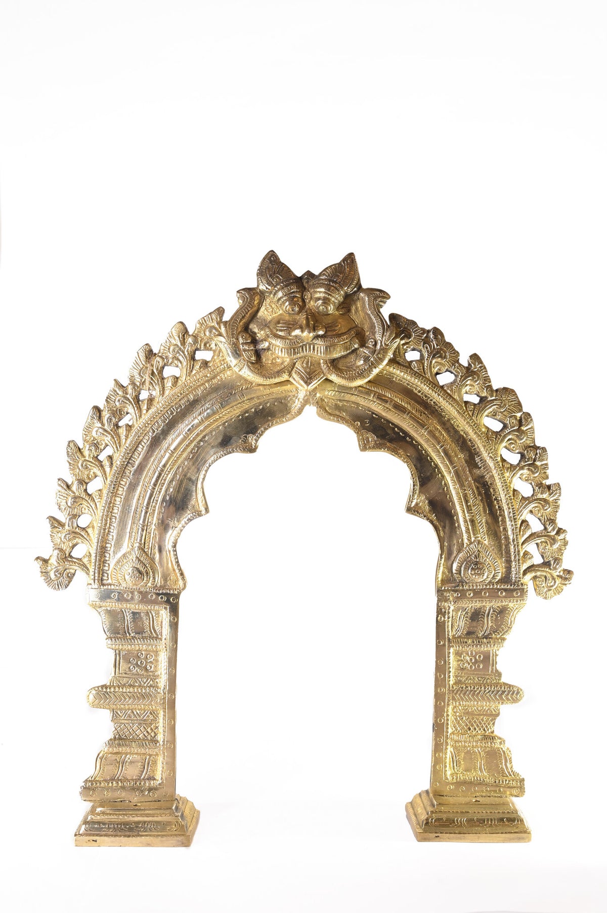 Brass Kerala Prabhavali (Temple Arch) – 22 Inch – view 3