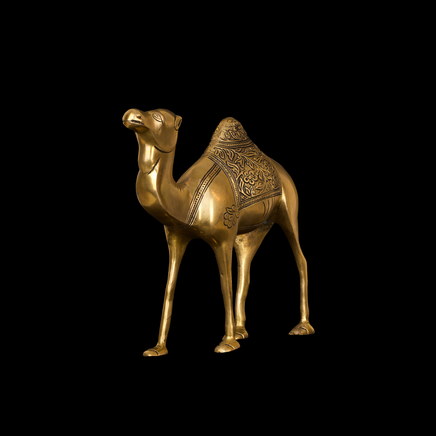 CAMEL STANDING 11"