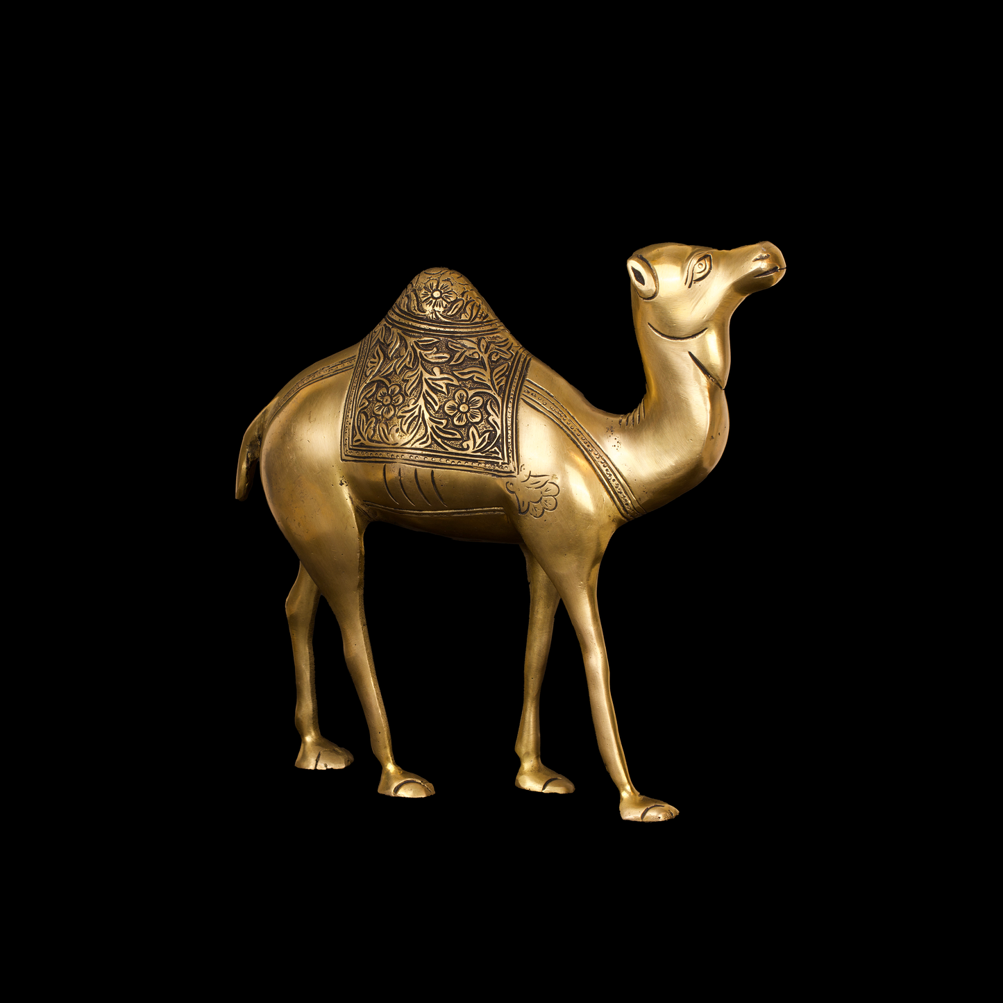 CAMEL STANDING 11"